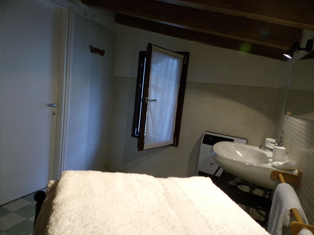 Pasturo B&B Rocca Di Bajedo الغرفة الصورة